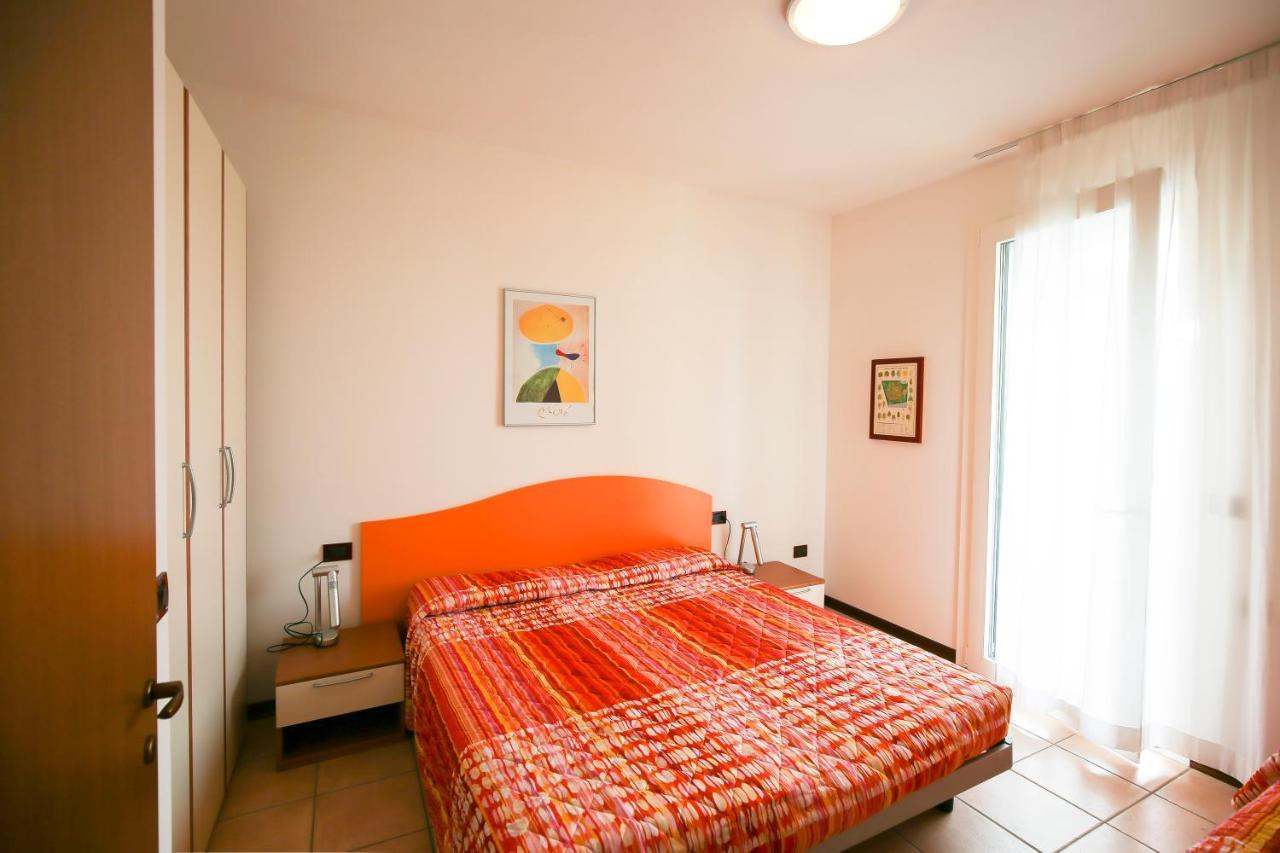 Altanea Apartments Con Piscina Caorle Luaran gambar